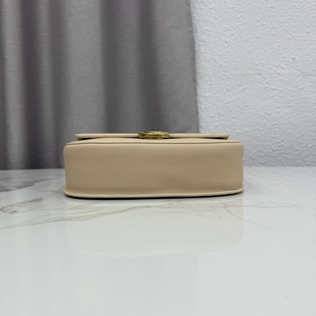 Medium Dior Medaillon Flap Bag Grained Calfskin M3920QD Apricot Medium Dior Medaillon Flap Bag Grained Calfskin M3920QD Apricot