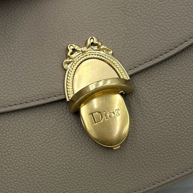 Medium Dior Medaillon Flap Bag Grained Calfskin M3920QD Khaki Medium Dior Medaillon Flap Bag Grained Calfskin M3920QD Khaki