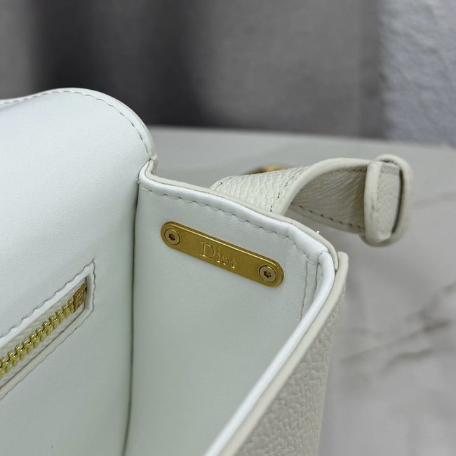 Medium Dior Medaillon Flap Bag Grained Calfskin M3920QD Latte Medium Dior Medaillon Flap Bag Grained Calfskin M3920QD Latte