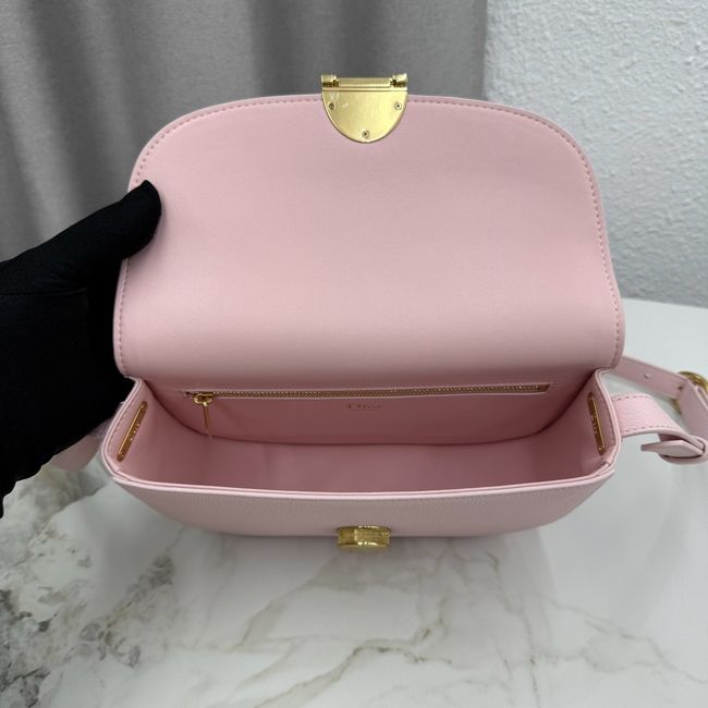 Medium Dior Medaillon Flap Bag Grained Calfskin M3920QD Rose Tendre Medium Dior Medaillon Flap Bag Grained Calfskin M3920QD Rose Tendre
