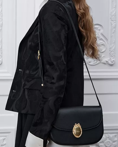 Medium Dior Medaillon Flap Bag Grained Calfskin M3920QD black