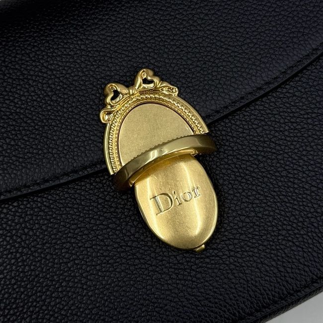 Medium Dior Medaillon Flap Bag Grained Calfskin M3920QD black