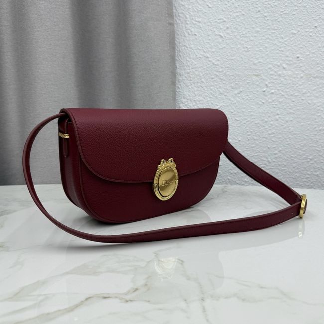 Medium Dior Medaillon Flap Bag Grained Calfskin M3920QD burgundy Medium Dior Medaillon Flap Bag Grained Calfskin M3920QD burgundy