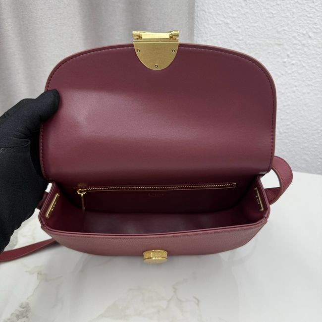 Medium Dior Medaillon Flap Bag Grained Calfskin M3920QD burgundy Medium Dior Medaillon Flap Bag Grained Calfskin M3920QD burgundy
