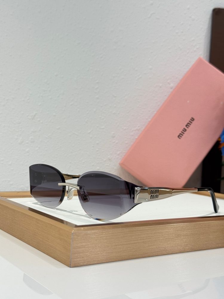 miumiu Sunglasses MMS00002-7