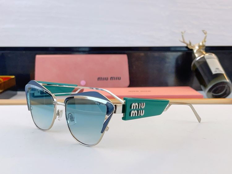 miumiu Sunglasses MMS00004-3
