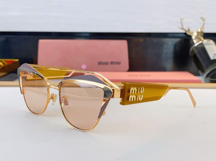miumiu Sunglasses MMS00004-4