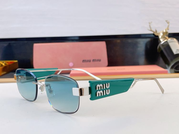 miumiu Sunglasses MMS00005-4