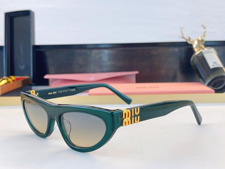 miumiu Sunglasses MMS00009-1