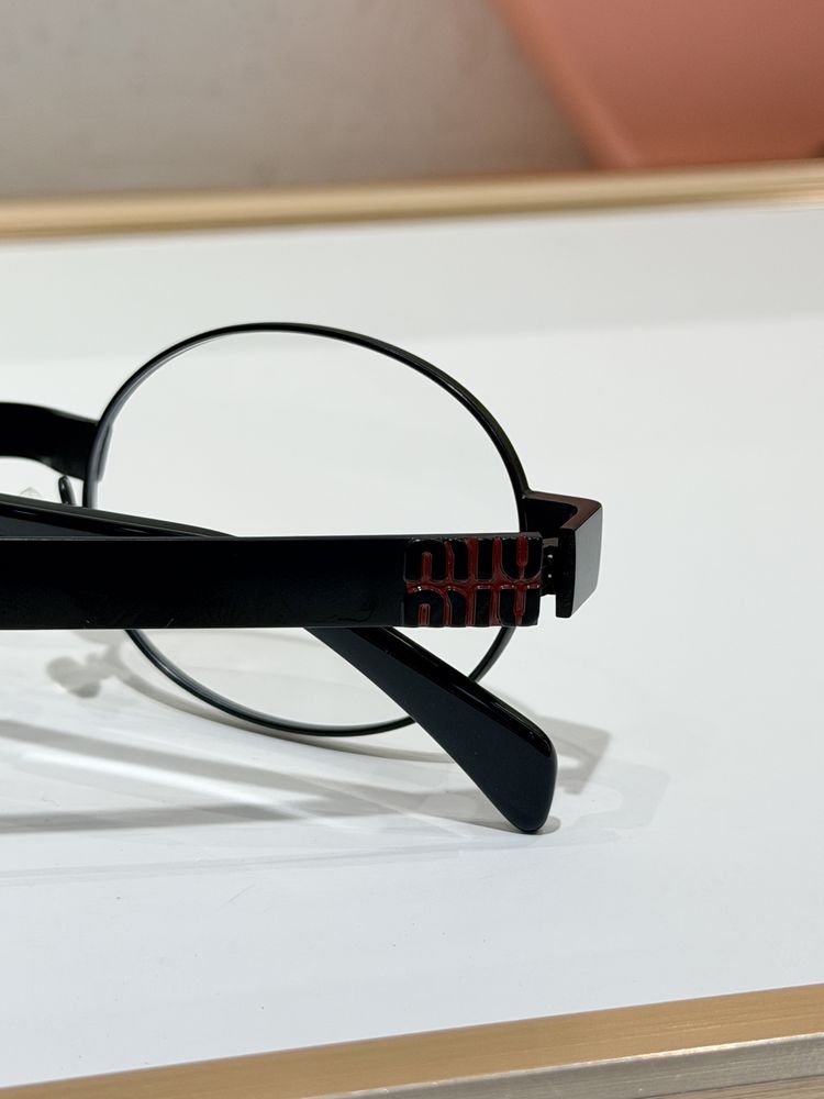 miumiu Sunglasses MMS00017-1