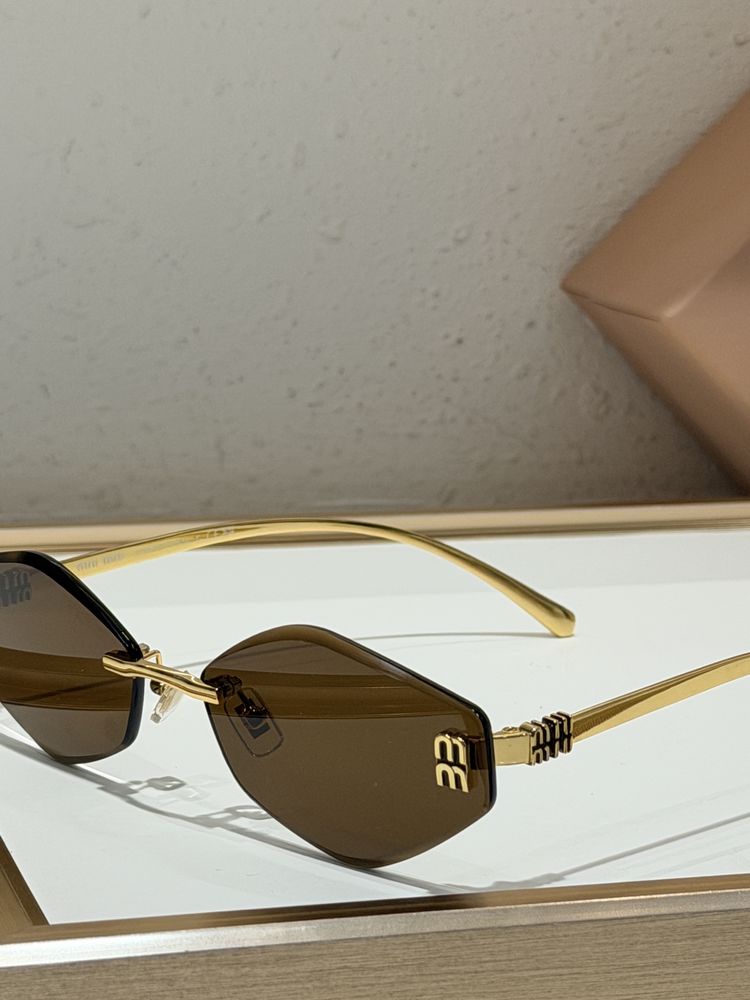miumiu Sunglasses MMS00024-1 miumiu Sunglasses MMS00024-1