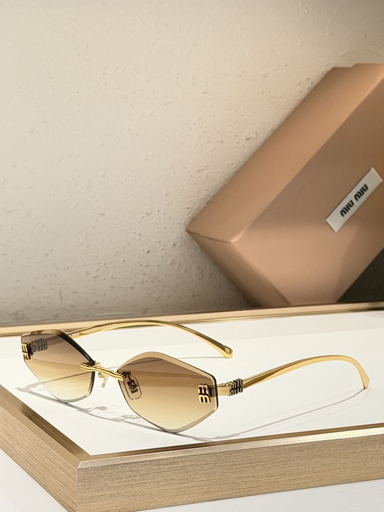 miumiu Sunglasses MMS00024-2