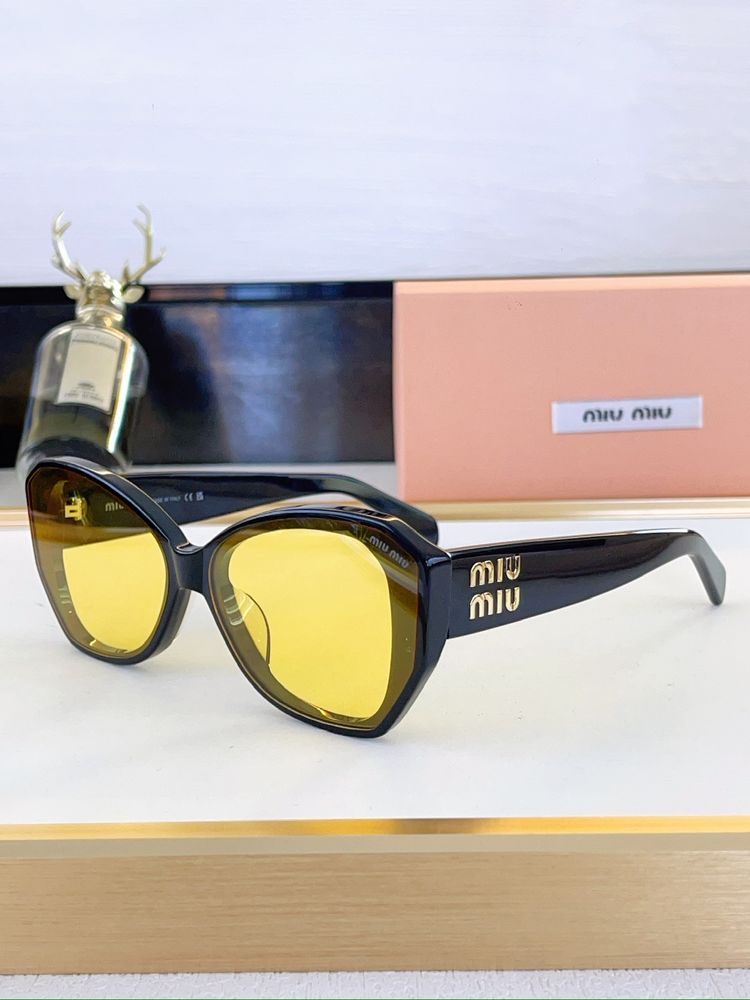 miumiu Sunglasses MMS00025-6