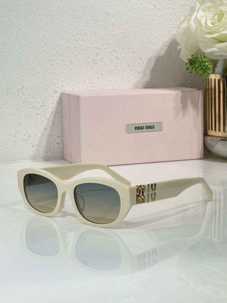 miumiu Sunglasses MMS00030-4