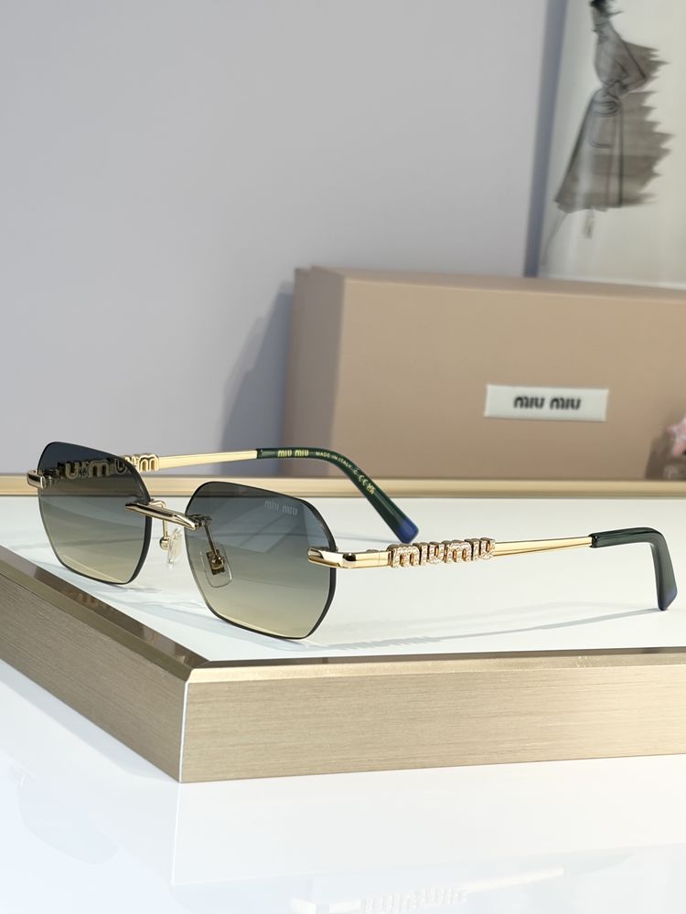 miumiu Sunglasses MMS00033-1