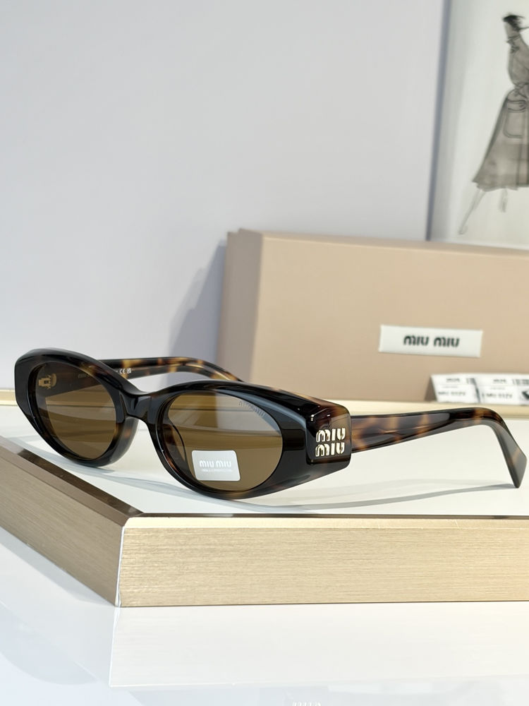 miumiu Sunglasses MMS00039-5