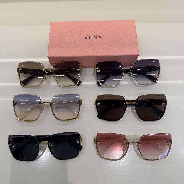 miumiu Sunglasses MMS00045-1