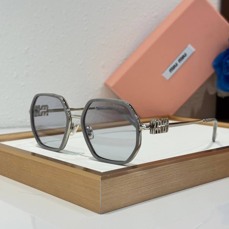 miumiu Sunglasses MMS00046-4