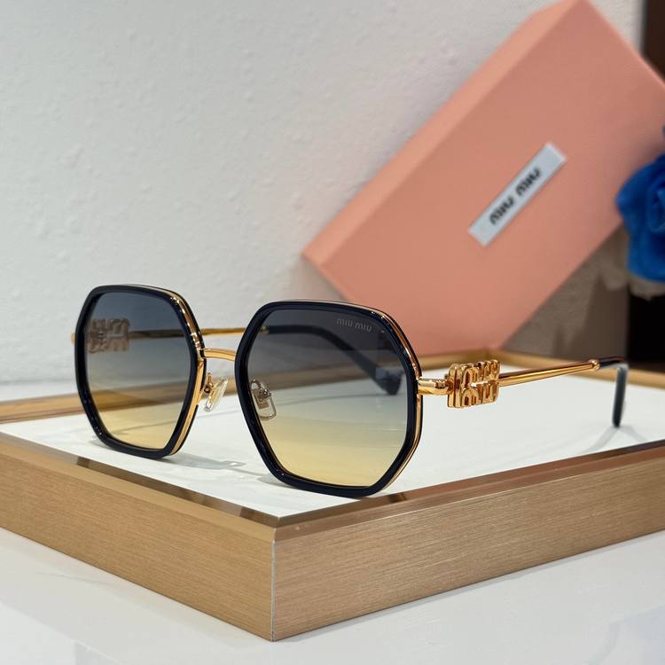 miumiu Sunglasses MMS00046-6