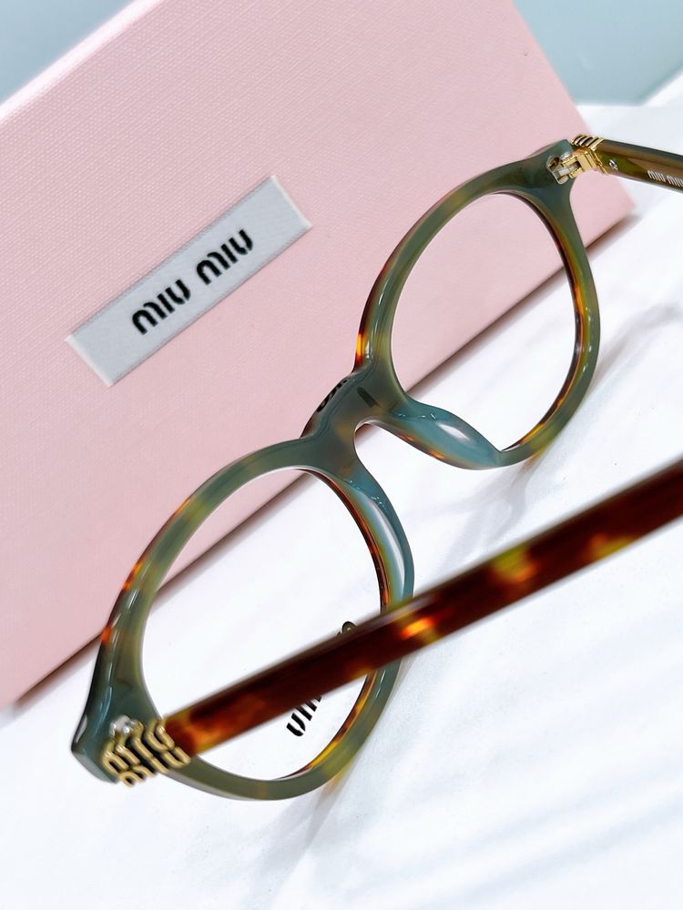 miumiu Sunglasses MMS00048-1