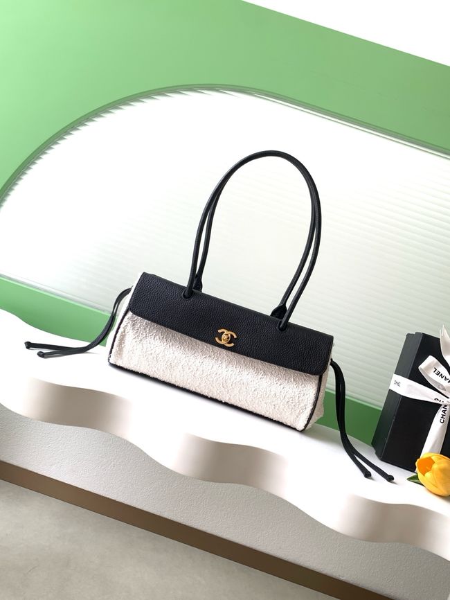 CHANEL Small Tote AS6288 white&black