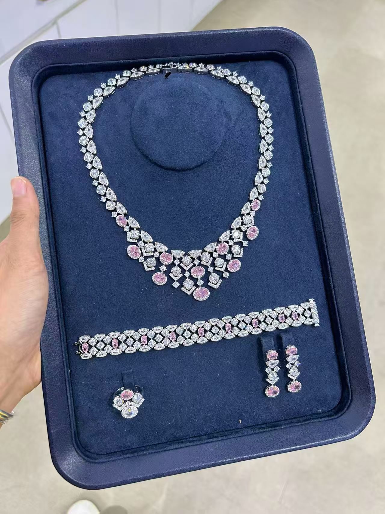 BVLGARI necklace&Earring&Bracelet&ring CE82042
