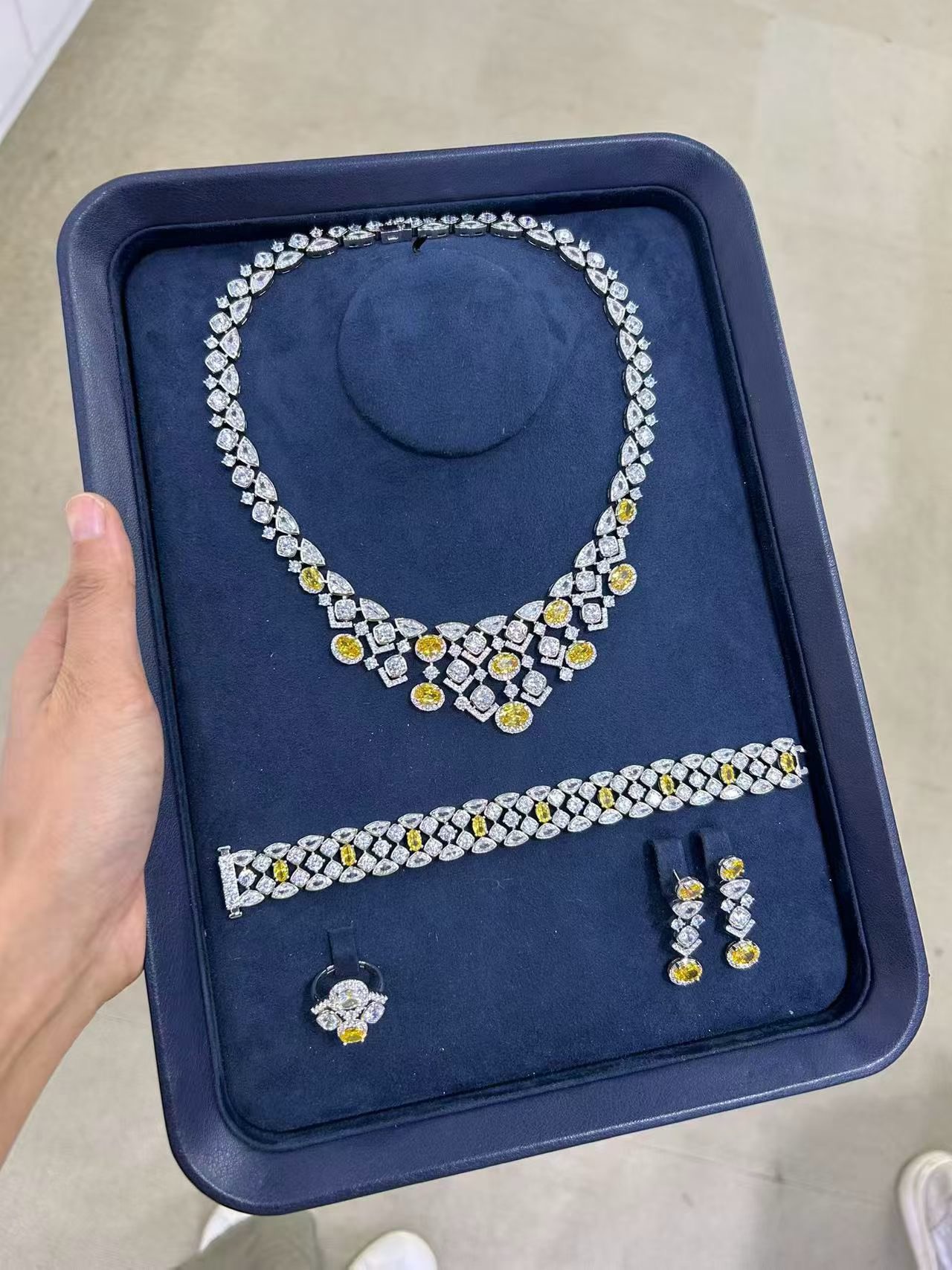 BVLGARI necklace&Earring&Bracelet&ring CE82043