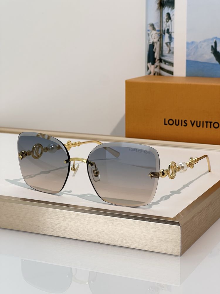 LV Sunglasses LVS00003-4