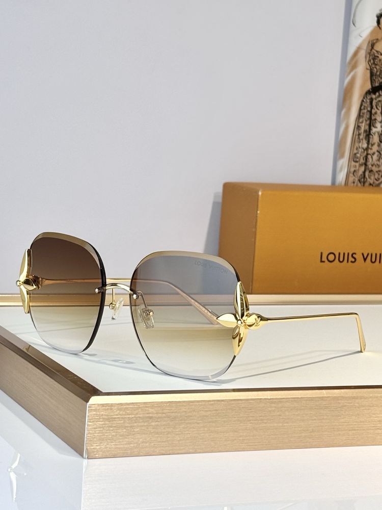 LV Sunglasses LVS00006-1