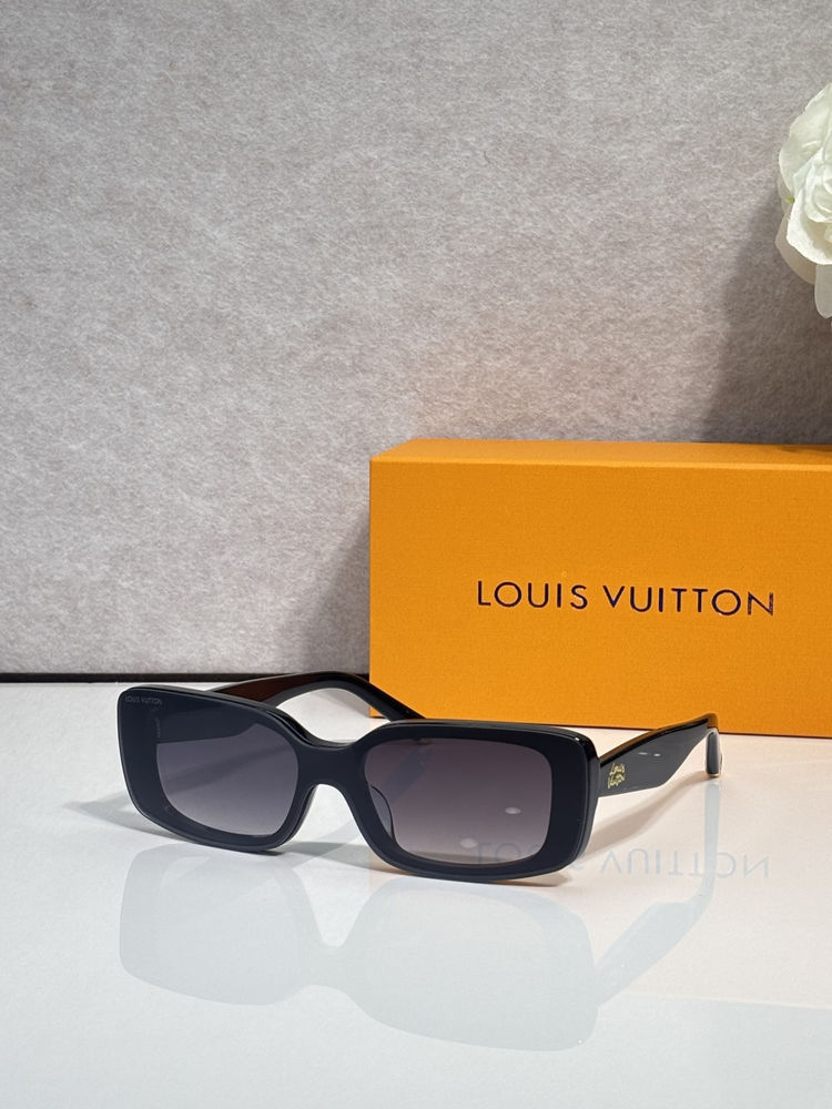 LV Sunglasses LVS00015-4