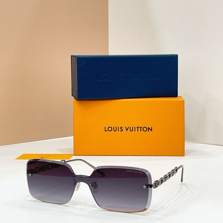 LV Sunglasses LVS00018-6