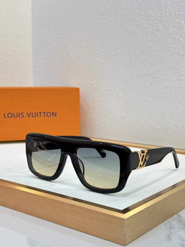LV Sunglasses LVS00020-2