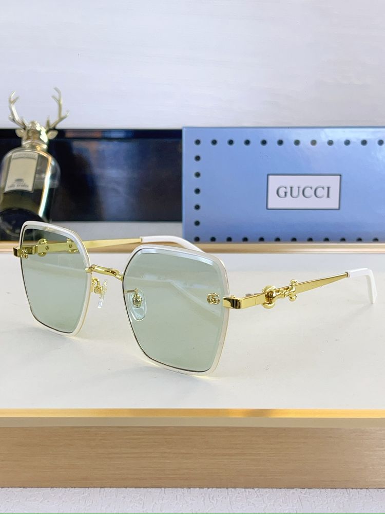 Gucci Sunglasses GUS00001-6