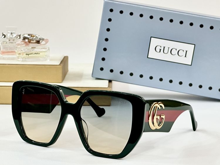 Gucci Sunglasses GUS00004-1