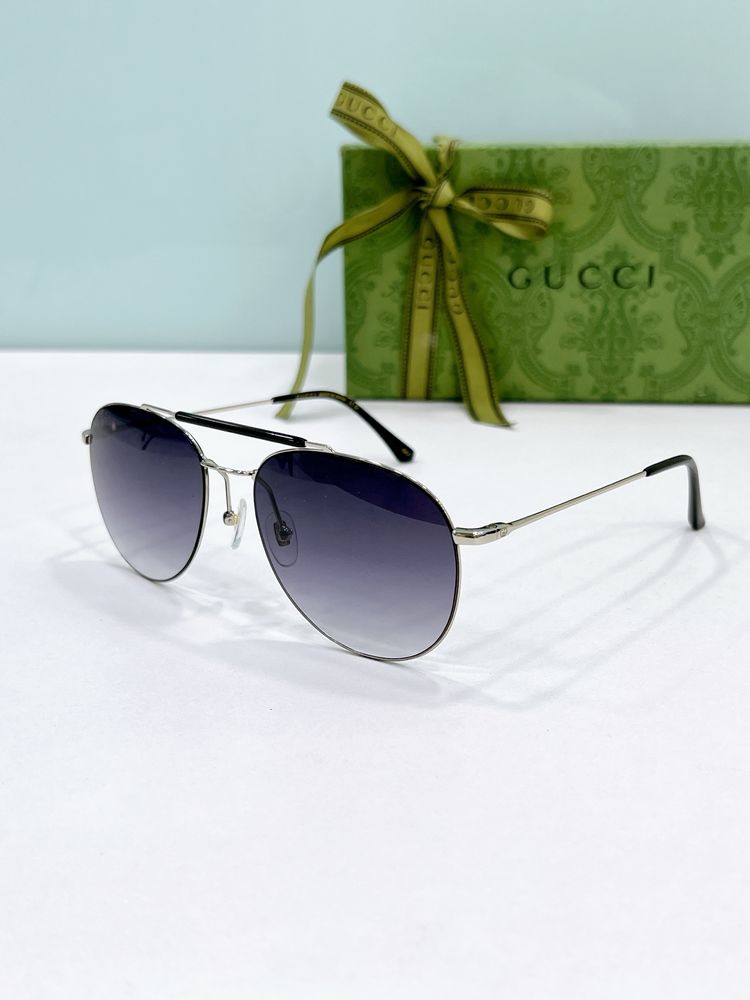 Gucci Sunglasses GUS00006-1