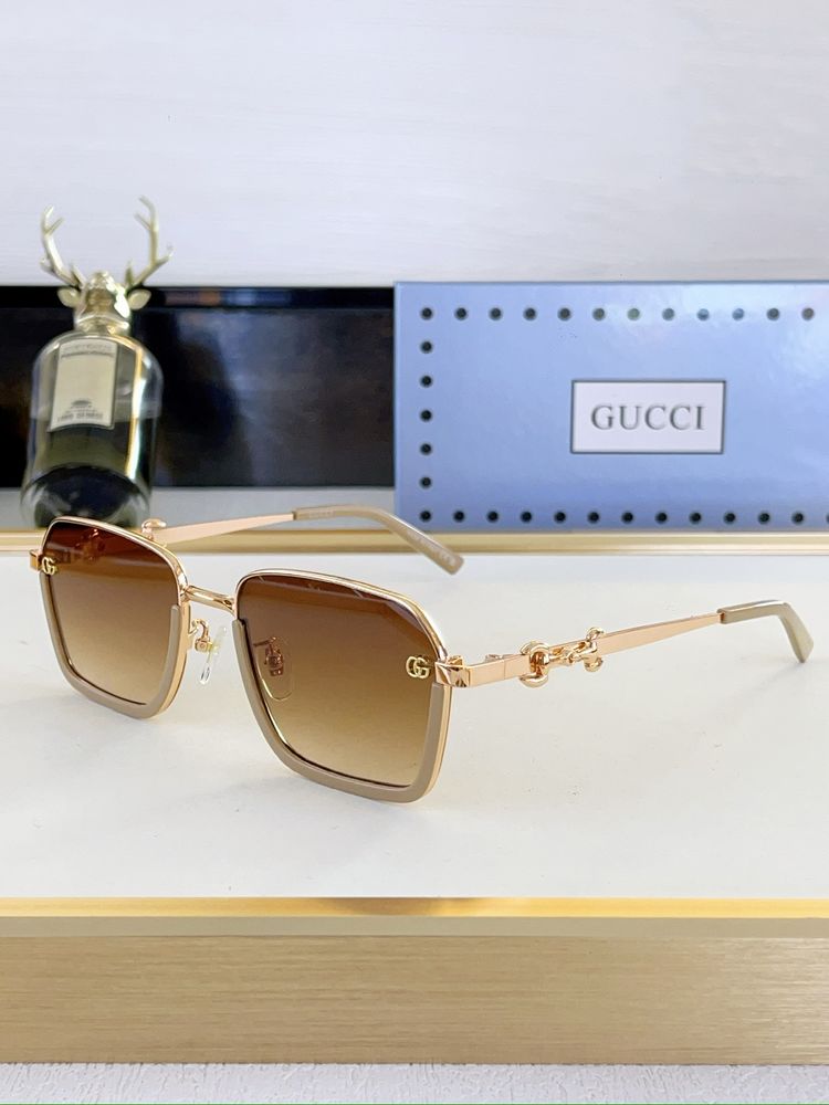 Gucci Sunglasses GUS00013-1