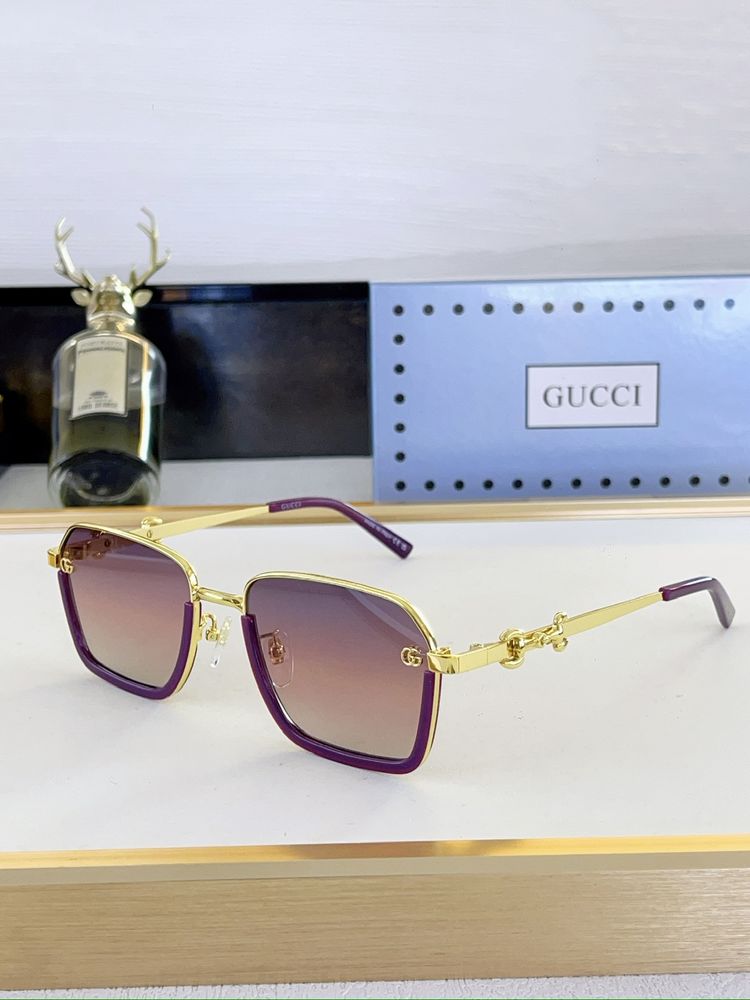 Gucci Sunglasses GUS00013-4