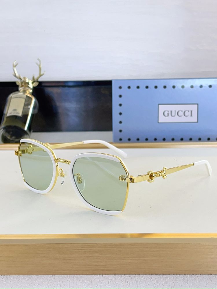Gucci Sunglasses GUS00014-6