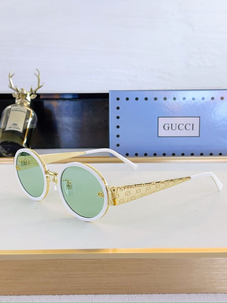 Gucci Sunglasses GUS00017-1