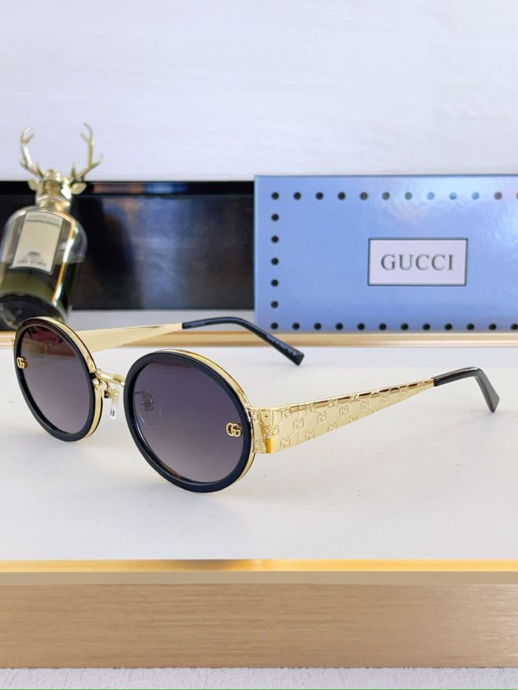 Gucci Sunglasses GUS00017-3