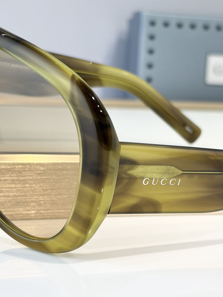 Gucci Sunglasses GUS00022-1 Gucci Sunglasses GUS00022-1