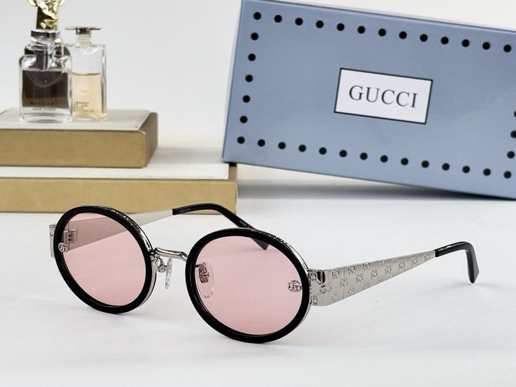 Gucci Sunglasses GUS00025-4