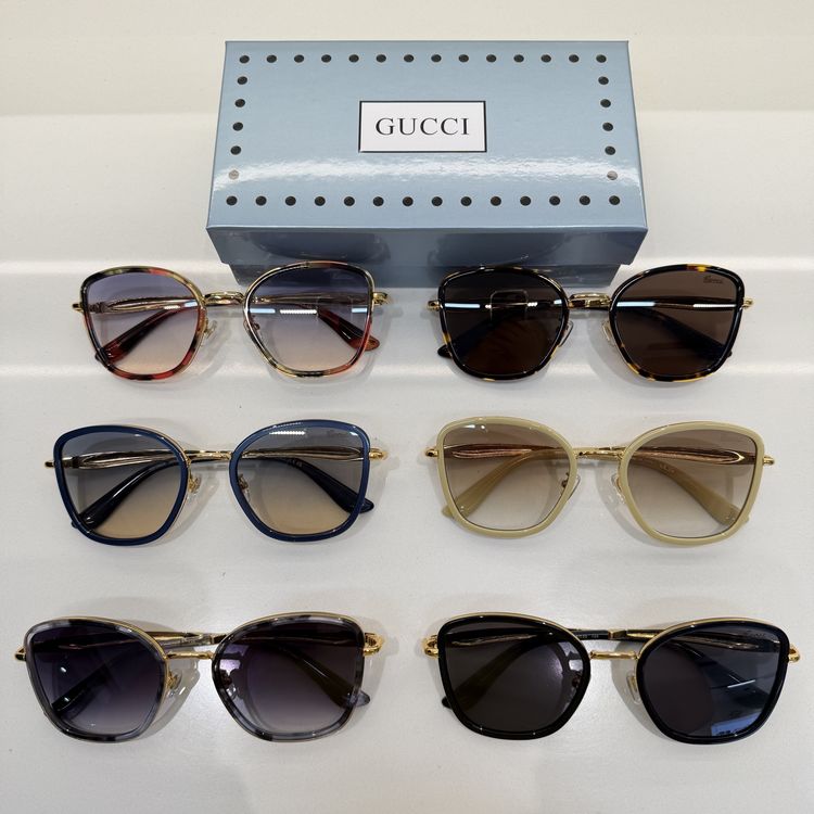 Gucci Sunglasses GUS00027-1