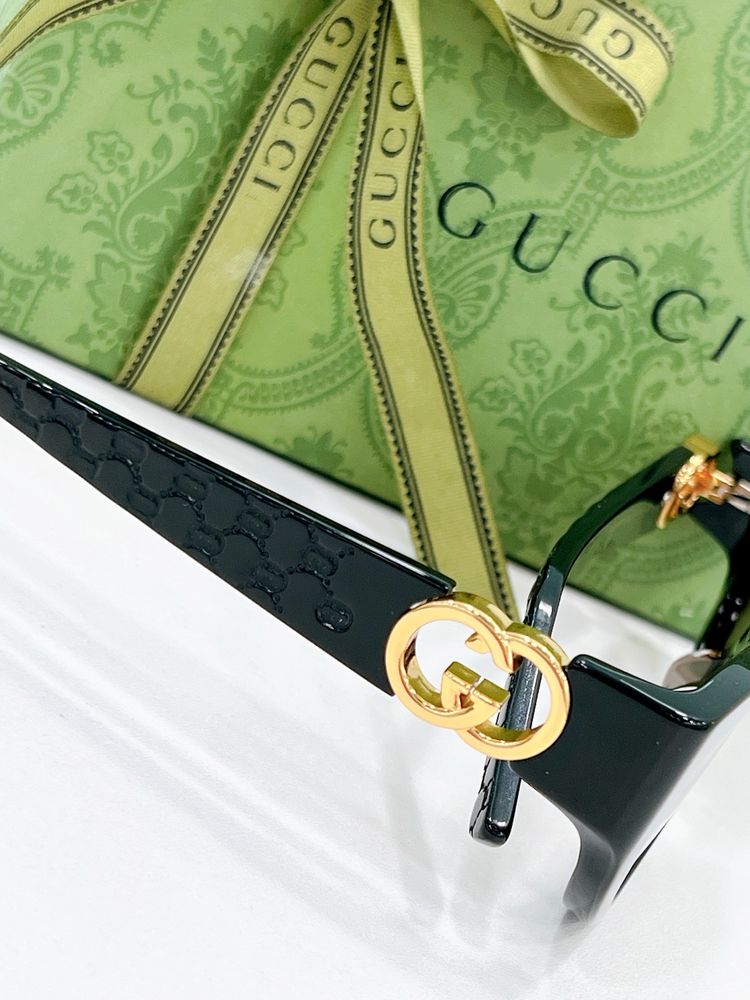 Gucci Sunglasses GUS00029-1