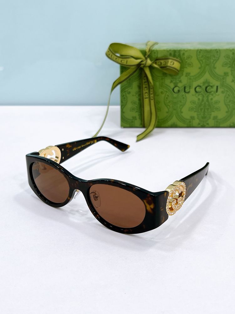 Gucci Sunglasses GUS00030-3