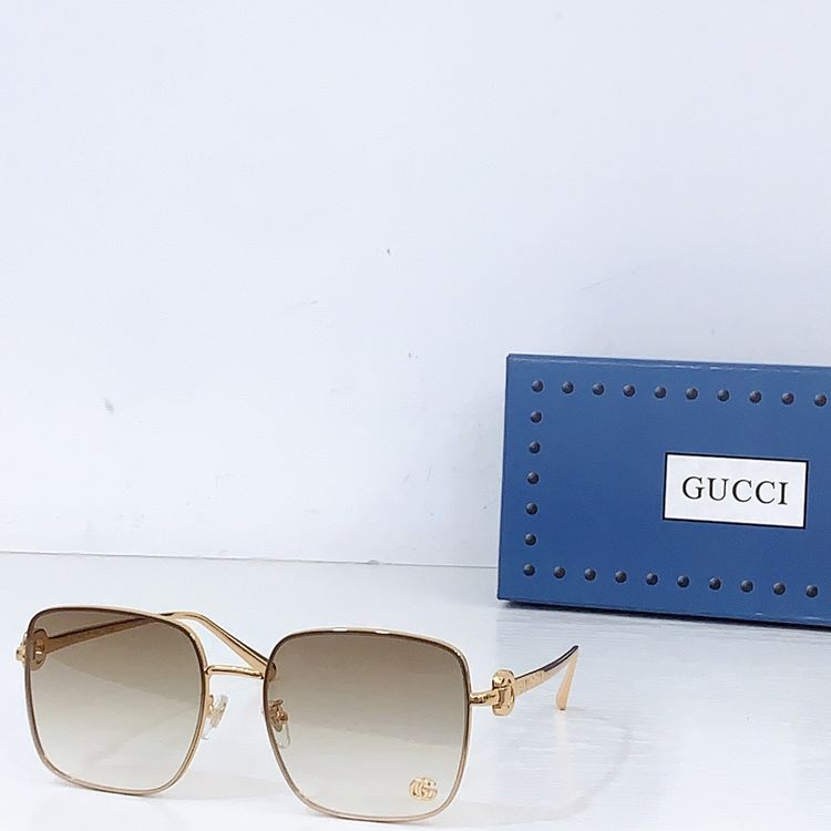 Gucci Sunglasses GUS00032-1