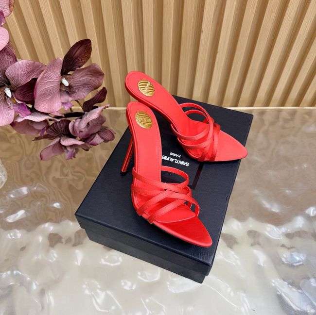 Saint Laurent in satin crepe and rhinestones Heel 9CM 69002-3 Saint Laurent in satin crepe and rhinestones Heel 9CM 69002-3