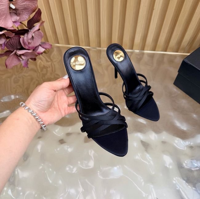 Saint Laurent in satin crepe and rhinestones Heel 9CM 69002-4 Saint Laurent in satin crepe and rhinestones Heel 9CM 69002-4