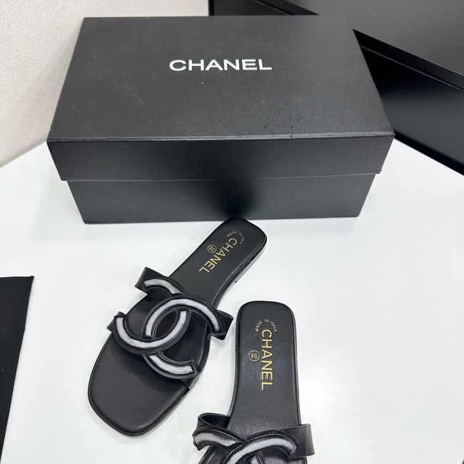 Chanel Slide 69010-1