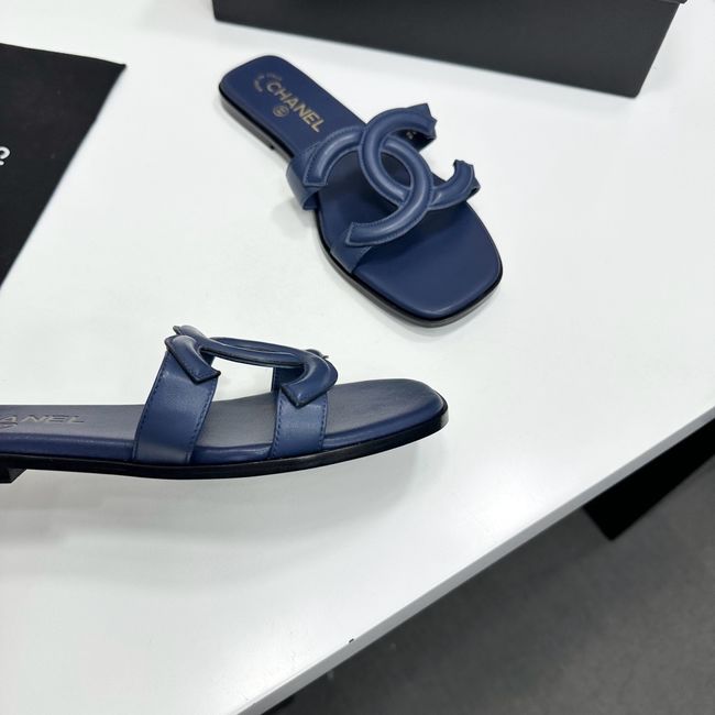 Chanel Slide 69010-2
